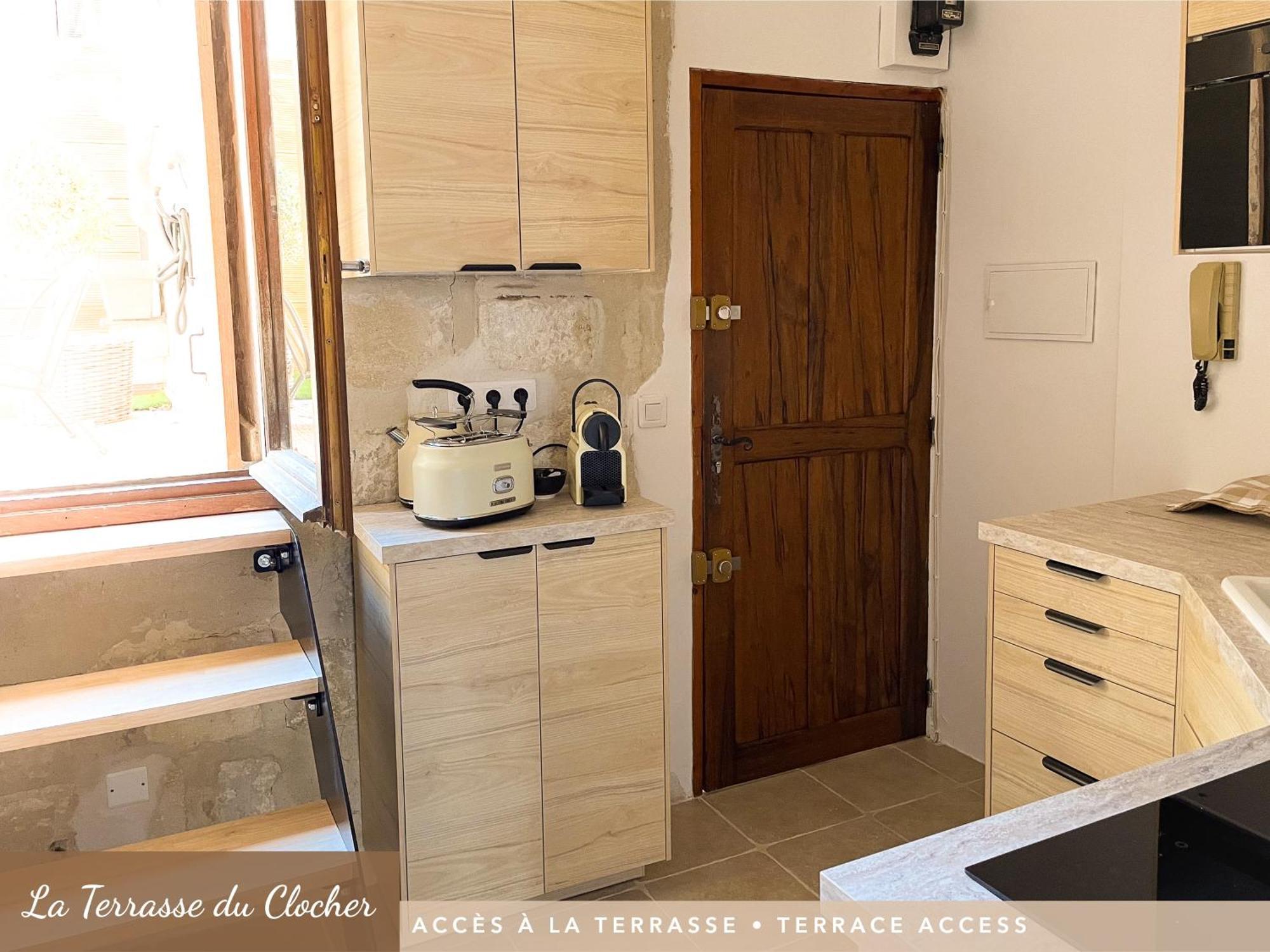 Les Appartements Du Clocher 亞維農 外观 照片