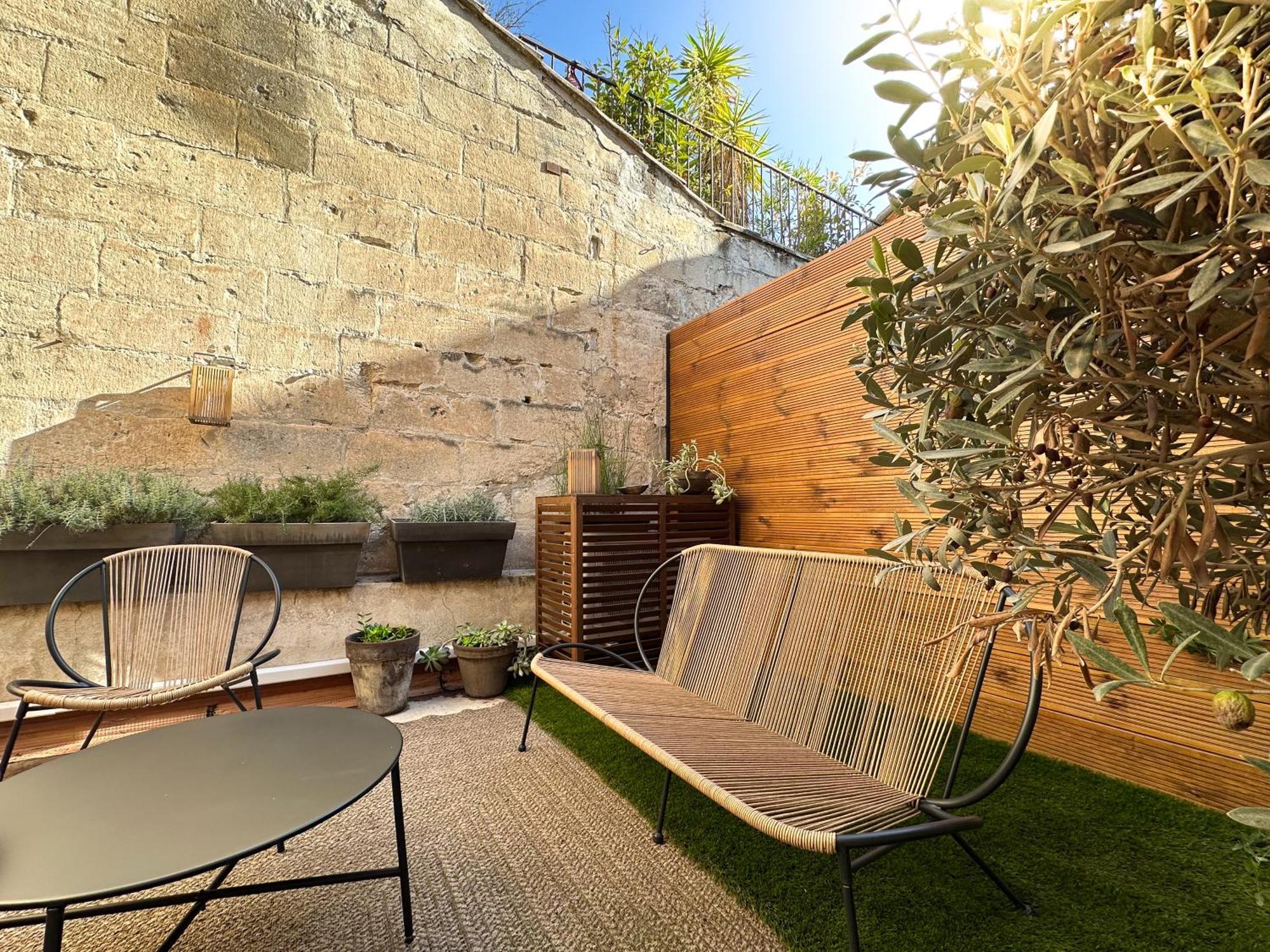 Les Appartements Du Clocher 亞維農 外观 照片